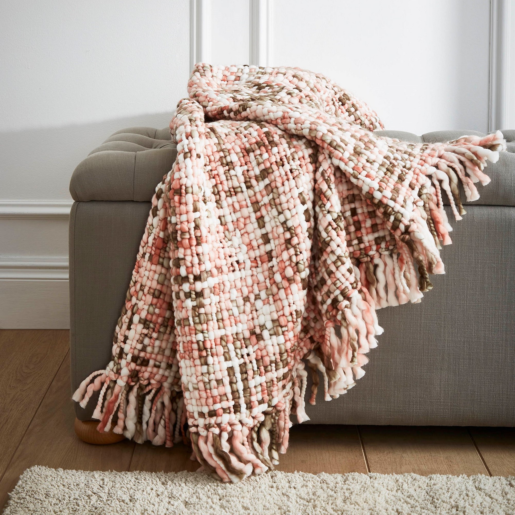 Otis Chunky Knit Throw By Laura Ashley In Blush Pink